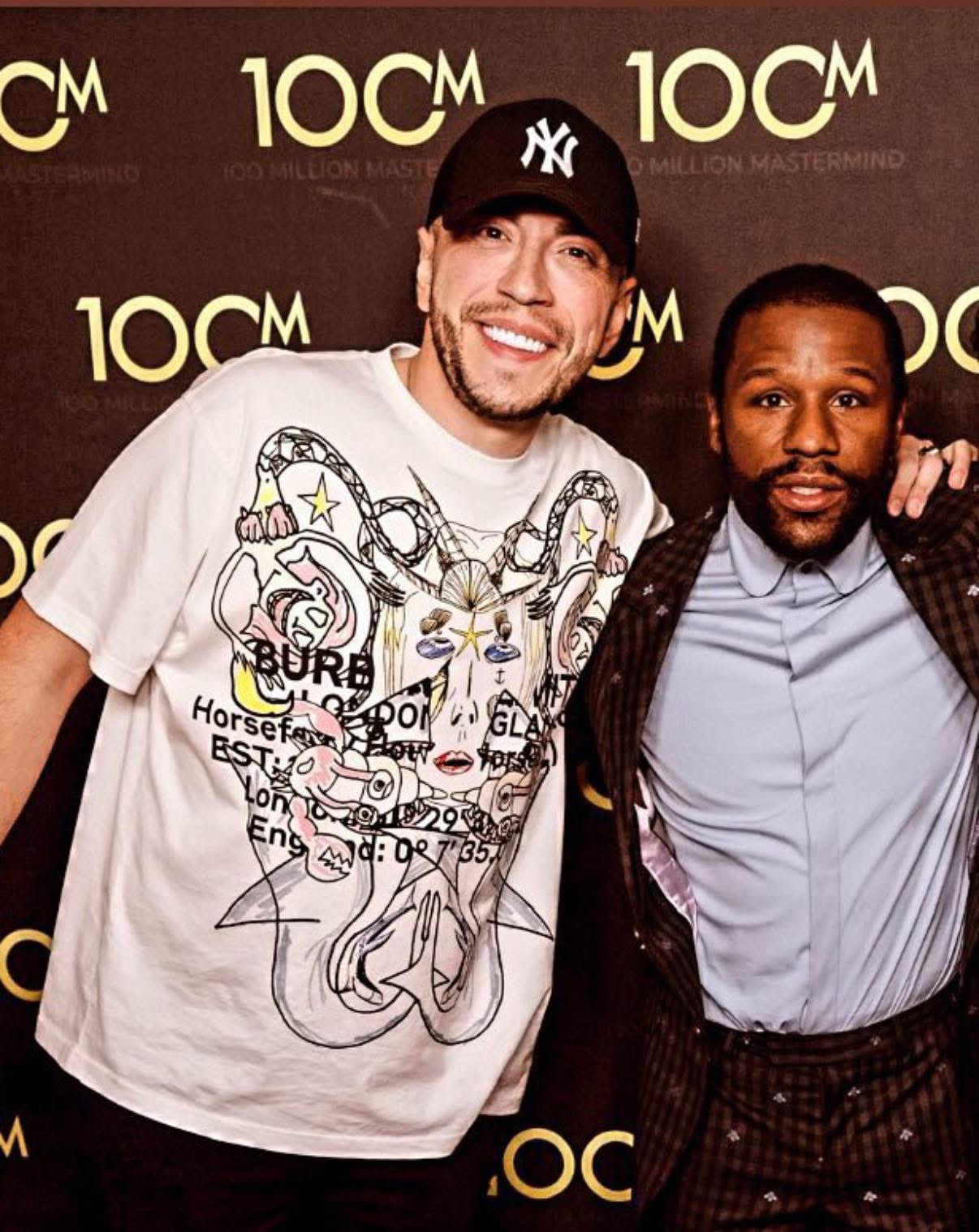 Floyd Mayweather with SNOW
